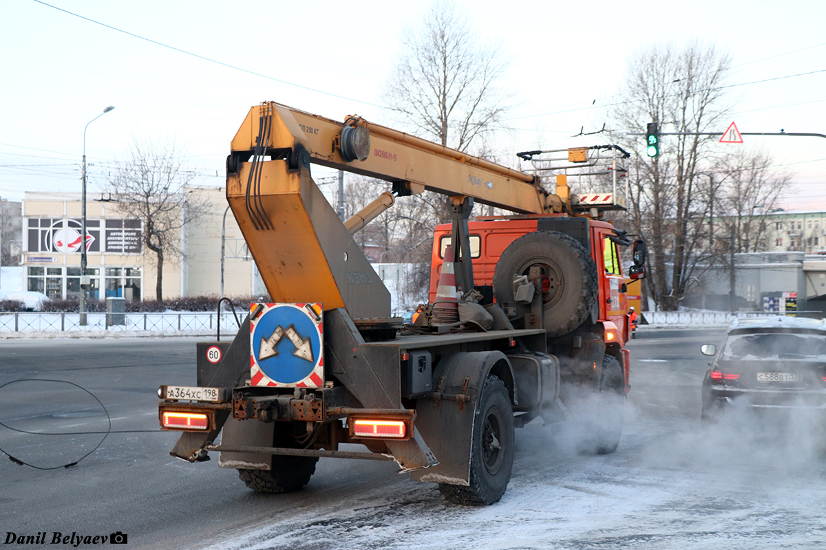 Санкт-Петербург, № А 364 ХС 198 — КамАЗ-43502-D5(66)