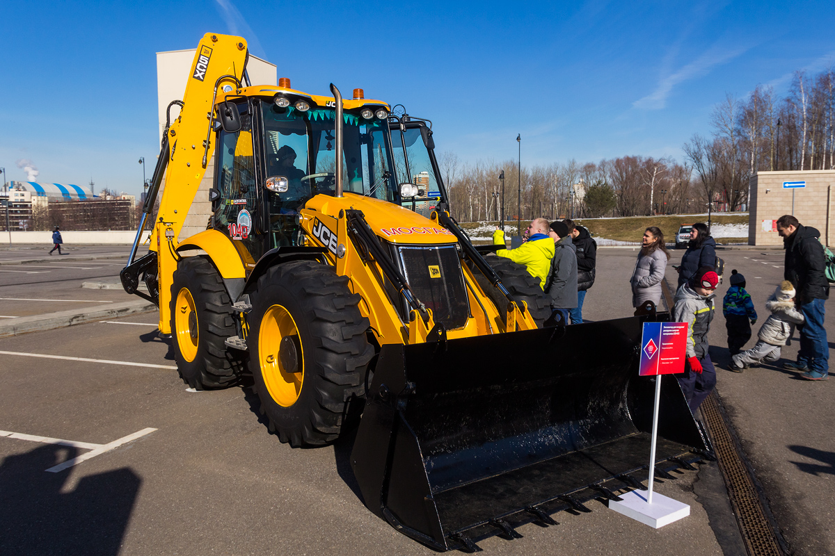 Москва, № 6479 НХ 77 — JCB 5CX; Москва — Неделя городского хозяйства 2023