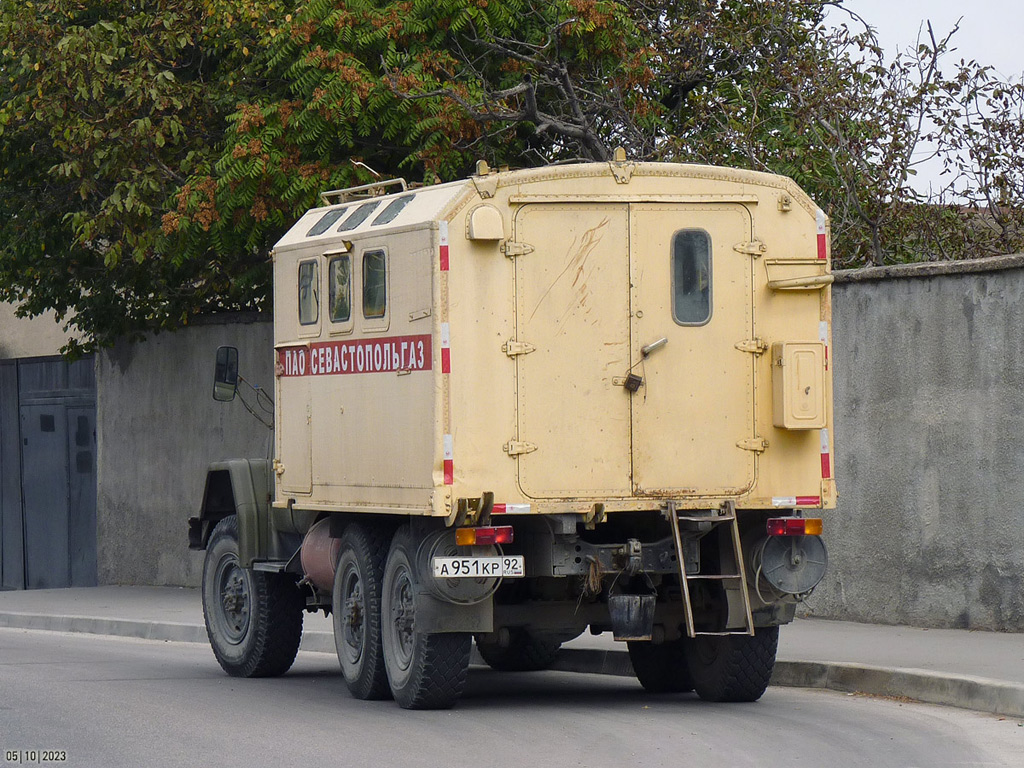 Севастополь, № А 951 КР 92 — ЗИЛ-131 (общая модель)