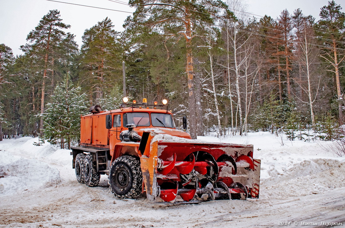 Рязанская область, № Н 043 СК 62 — Урал-4320 / 5557 (общая модель)