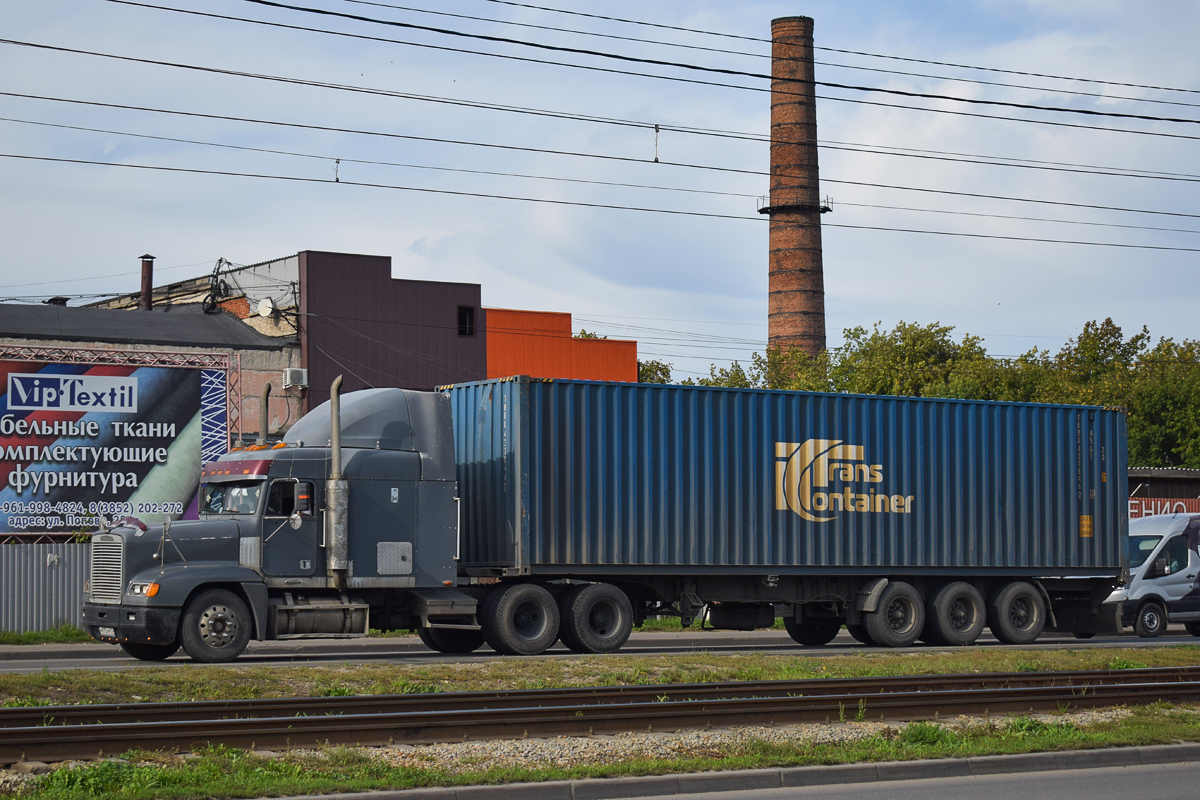 Новосибирская область, № М 975 УМ 154 — Freightliner FLD 120