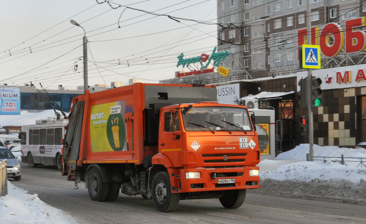 Омская область, № А 828 ЕУ 155 — КамАЗ-53605-A5(48)