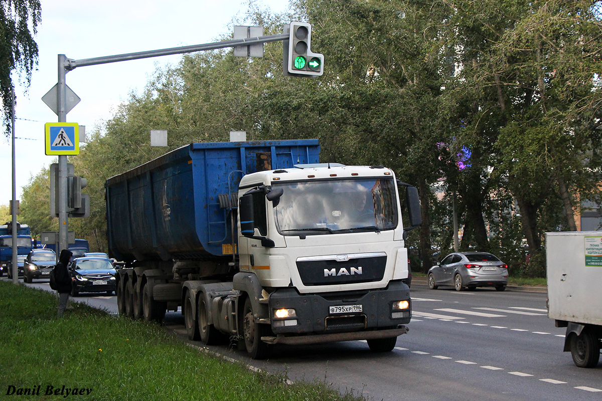 Свердловская область, № В 795 ХР 196 — MAN TGS 33.440