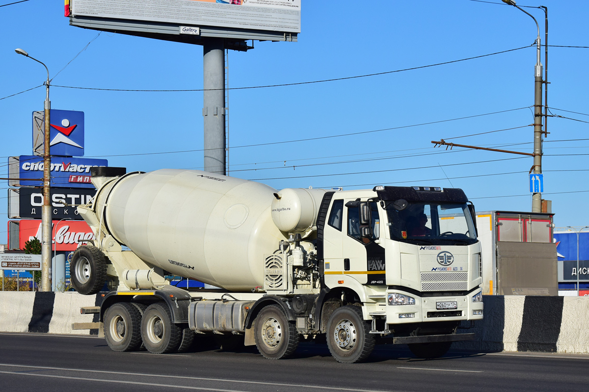 Волгоградская область, № М 260 ТР 134 — FAW J6 CA3310