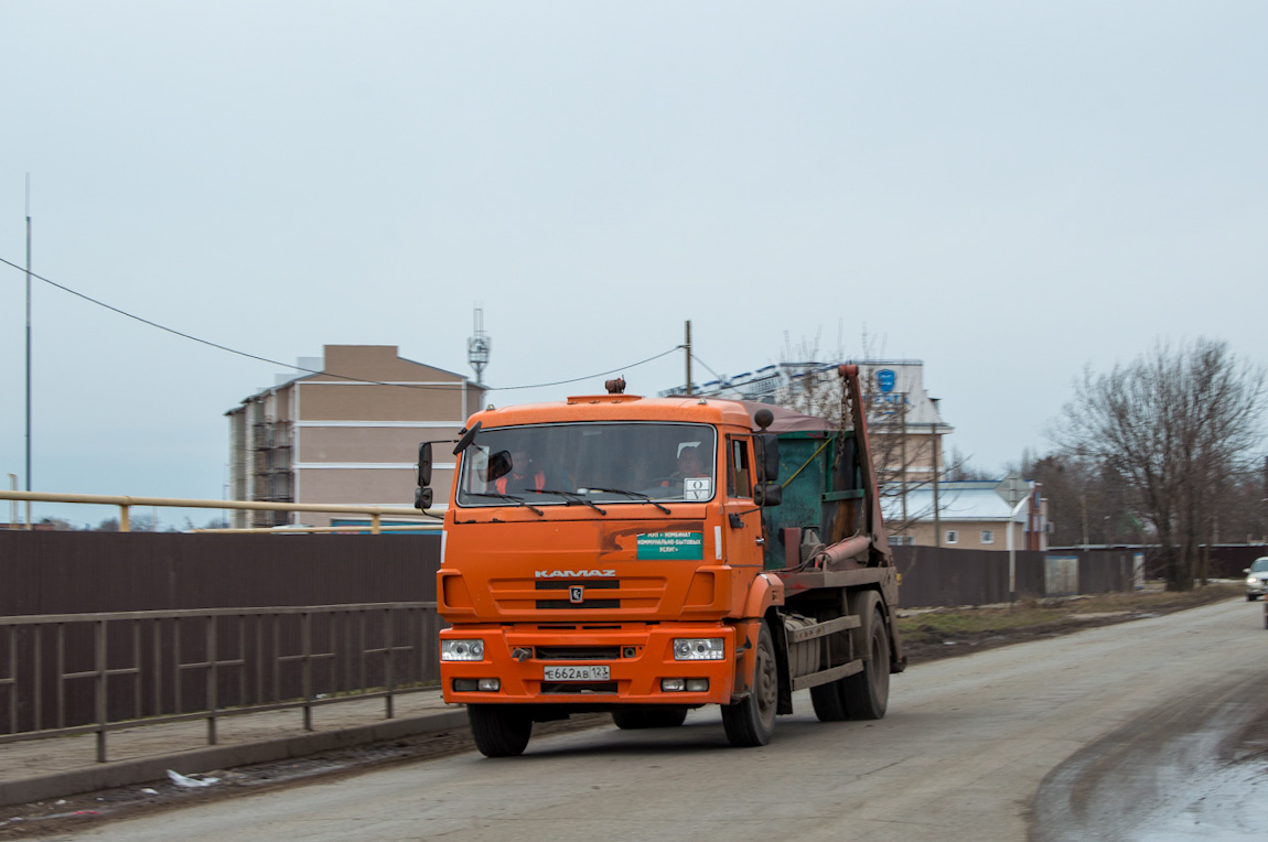 Краснодарский край, № Е 662 АВ 123 — КамАЗ-43253-H3(99)