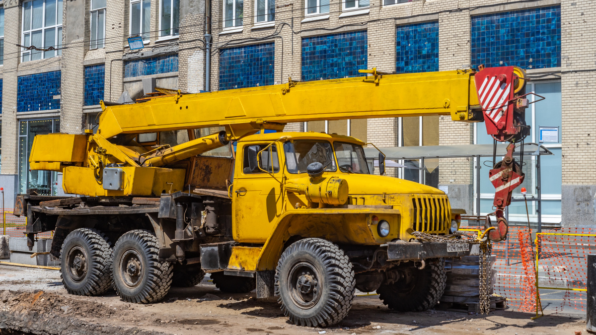 Самарская область, № О 241 ММ 163 — Урал-5557-10