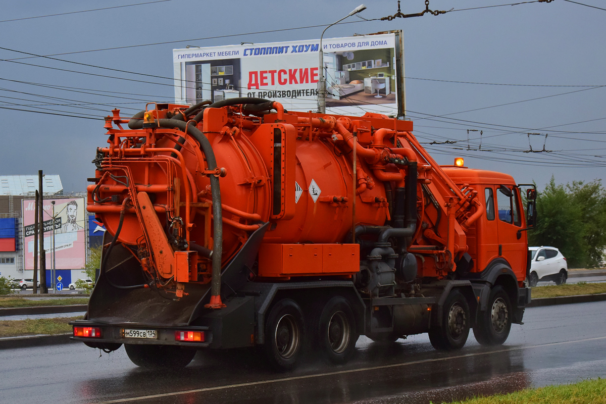 Волгоградская область, № М 599 СВ 134 — Mercedes-Benz SK 3538