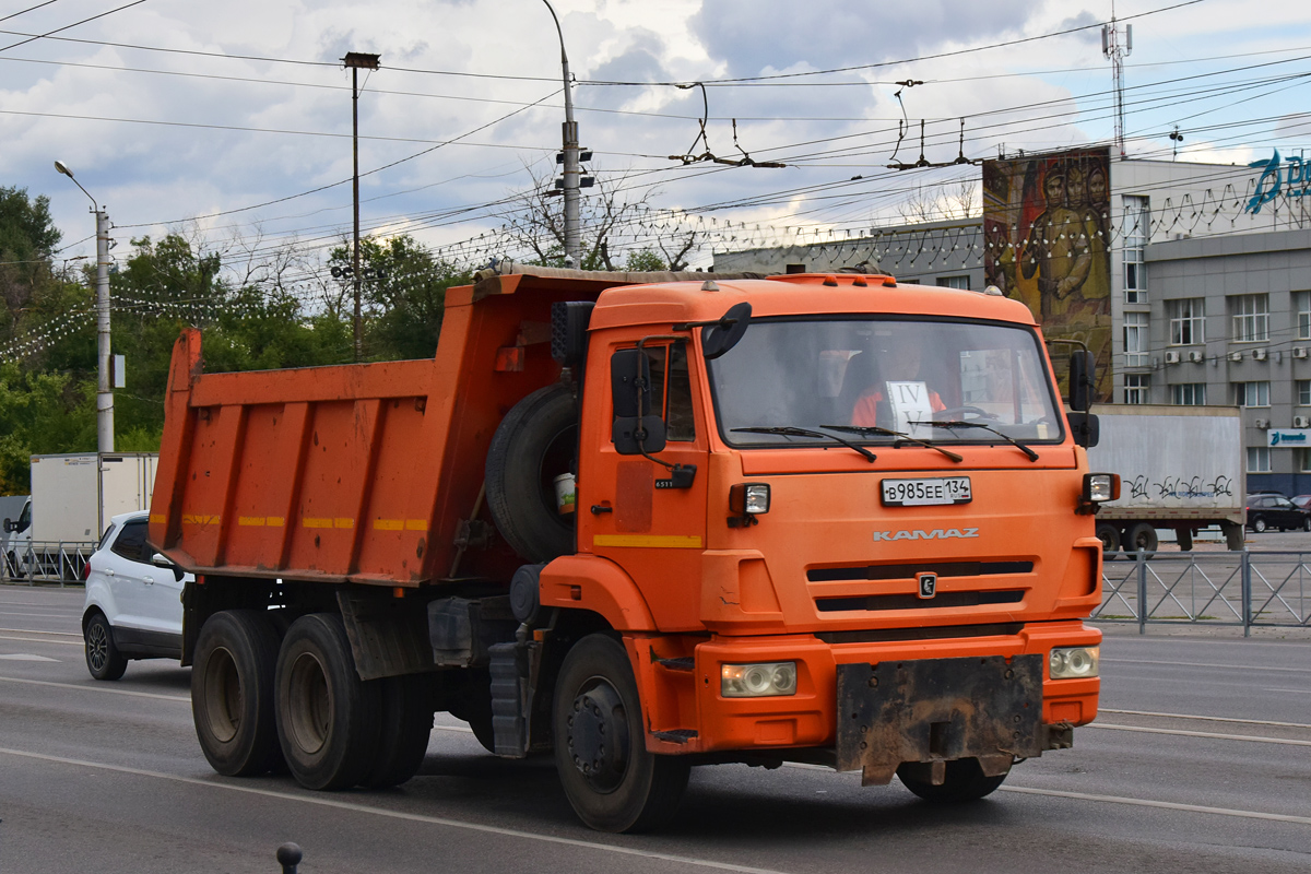 Волгоградская область, № В 985 ЕЕ 134 — КамАЗ-65115-L4(19)