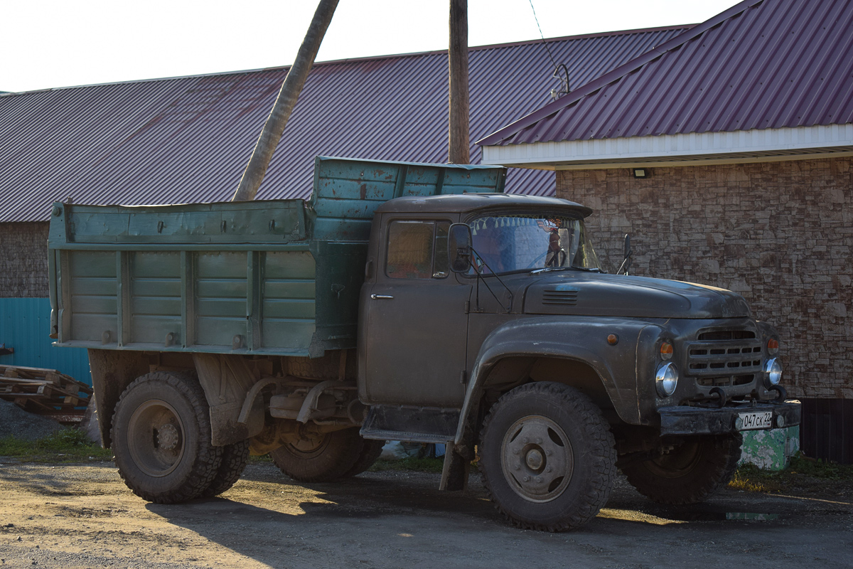 Алтайский край, № Н 047 СК 22 — ЗИЛ-495810