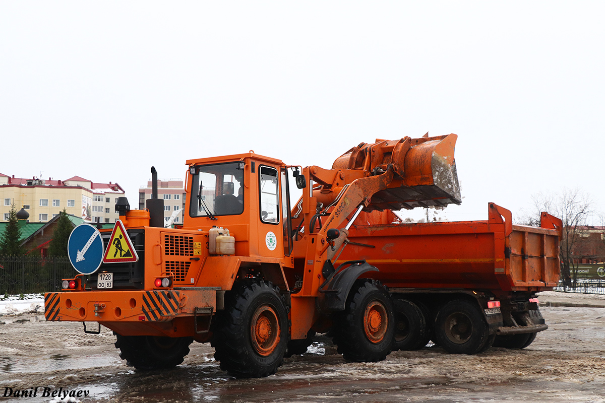 Ненецкий автономный округ, № 1728 ОО 83 — Амкодор-352С