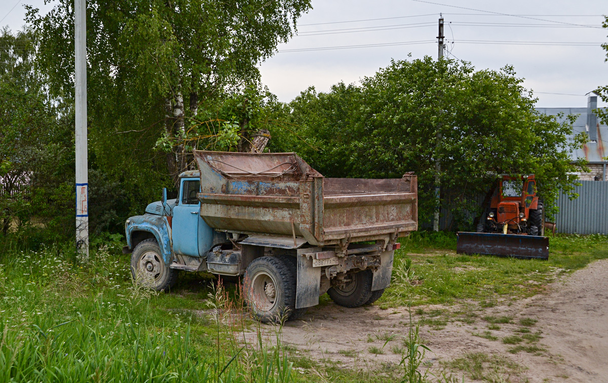 Калужская область, № О 867 УА 40 — ЗИЛ-495810