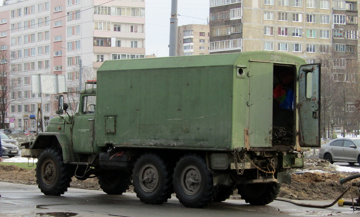Липецкая область, № У 124 СВ 48 — ЗИЛ-131 (общая модель)