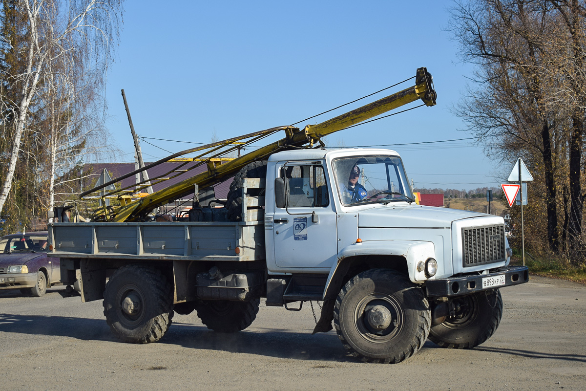 Алтайский край, № В 898 КР 22 — ГАЗ-3308 «Садко»