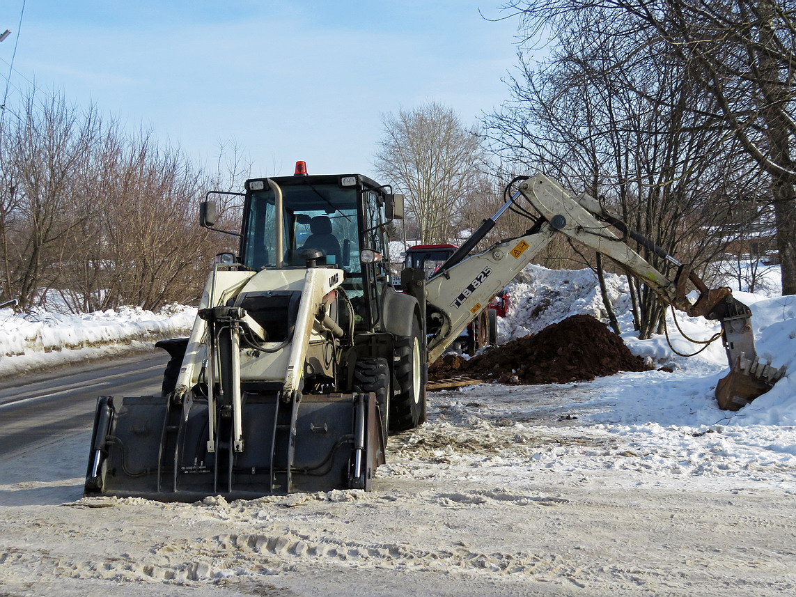 Кировская область, № (43) Б/Н СТ 0103 — TLB-825 (RM-Terex) (UMG); Кировская область — Спецтехника с нечитаемыми на фото номерами