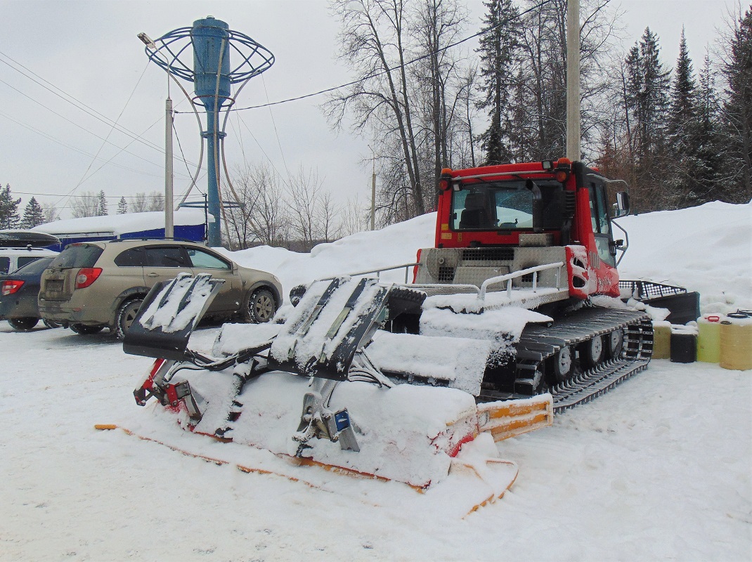 Удмуртия, № (18) Б/Н СТ 0255 — PistenBully (общая модель); Транспортные средства без номеров (Удмуртия)