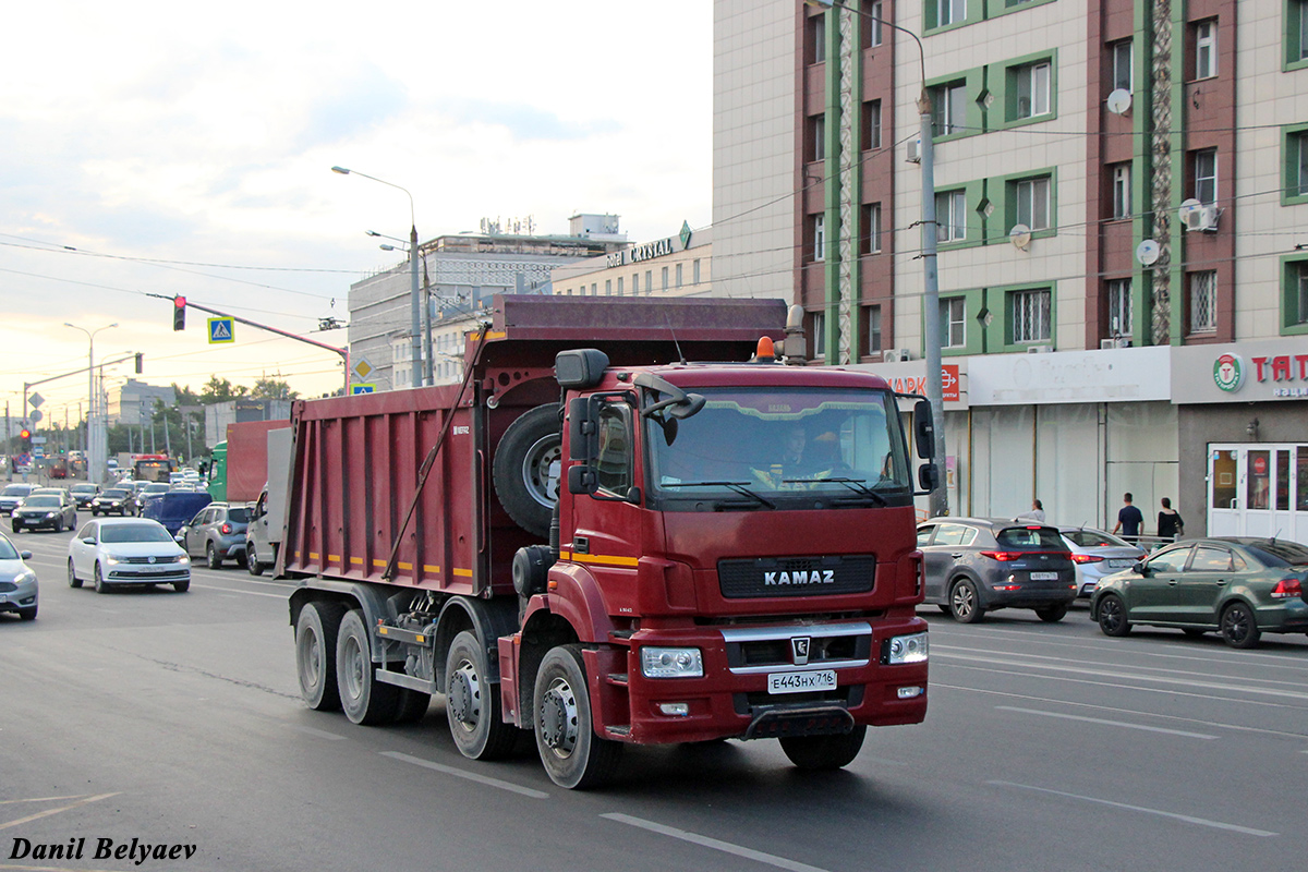 Татарстан, № Е 443 НХ 716 — КамАЗ-65801-T5(68)