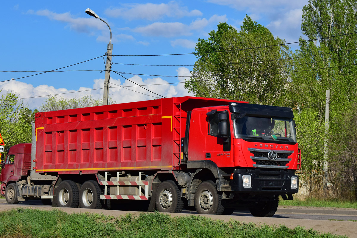 Ростовская область, № Н 240 РА 761 — Hongyan Genlyon (общая модель); Транспортные средства без номеров (Волгоградская область); Новая техника (Волгоградская область)