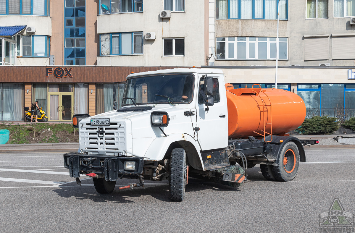 Алматы, № 378 QRB 02 — ЗИЛ-433362