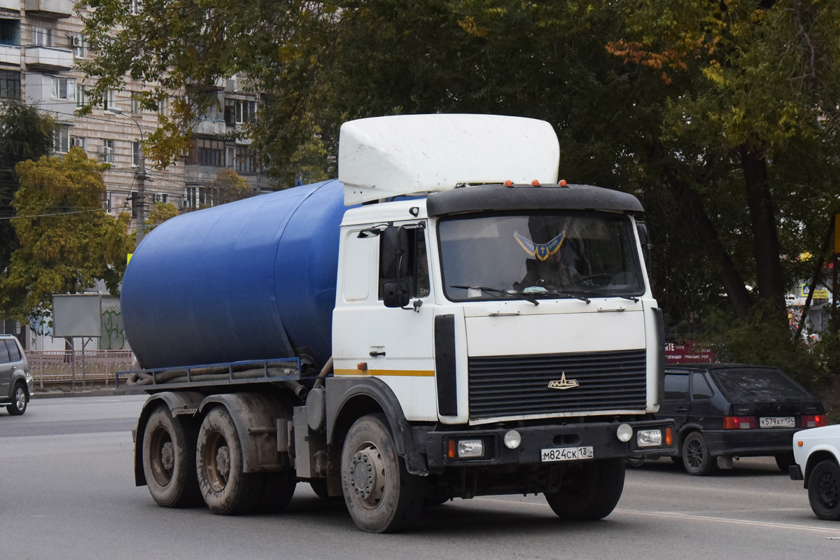 Волгоградская область, № М 824 СК 134 — МАЗ-642205