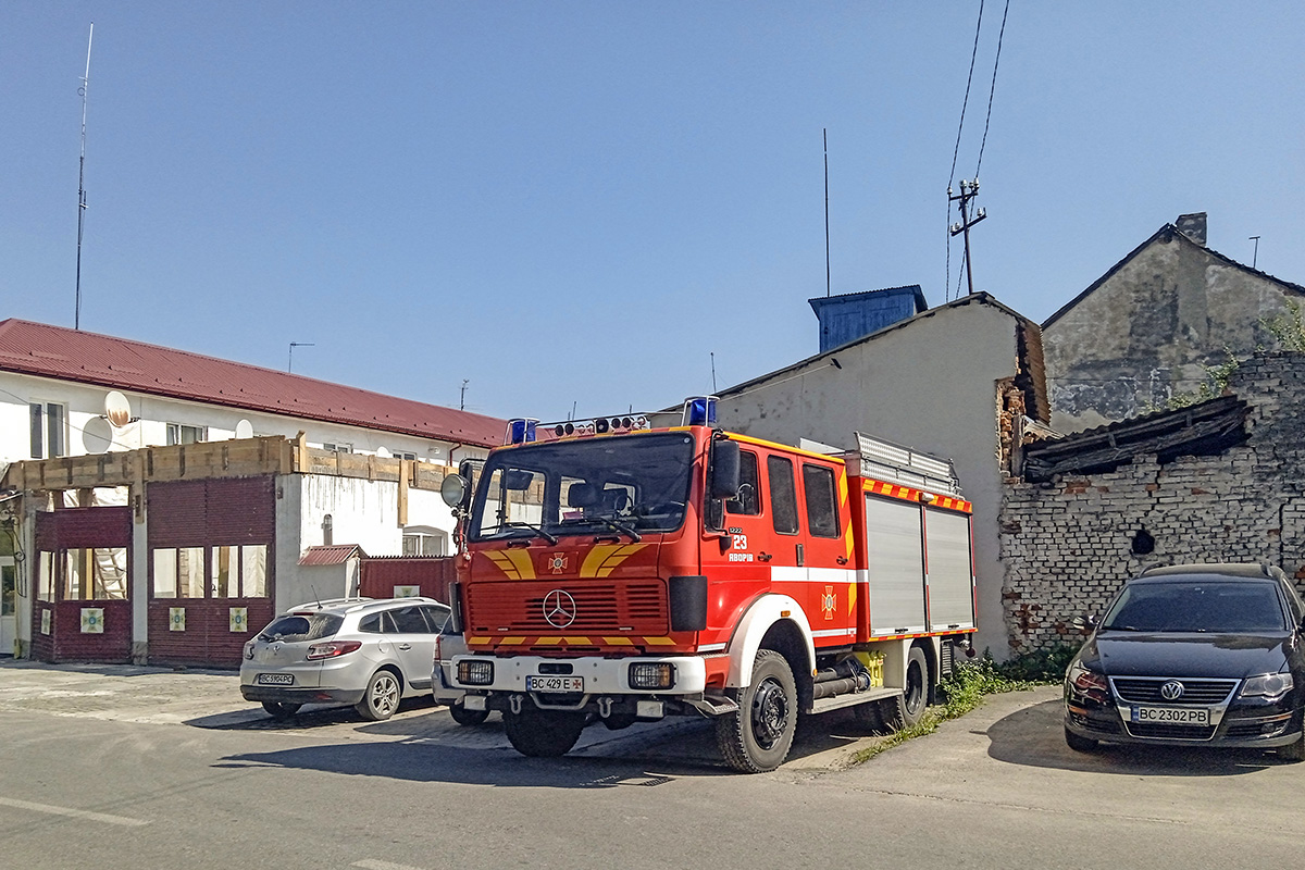 Львовская область, № ВС 429 Е — Mercedes-Benz NG 1222