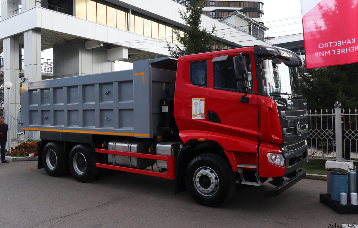 Красноярский край, № (24) Б/Н 0044 — SANY SYM3250; Красноярский край — Новые автомобили; Красноярский край — Выставка "Эксподрев-2023"
