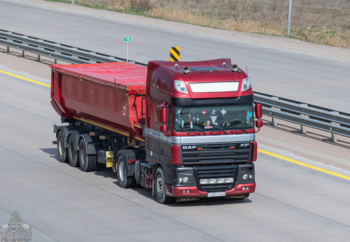 Алматы, № 428 JPB 02 — DAF XF105 FT
