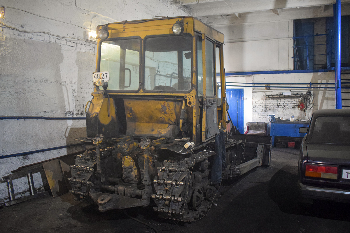 Алтайский край, № 4827 АЩ — ДТ-75МЛ