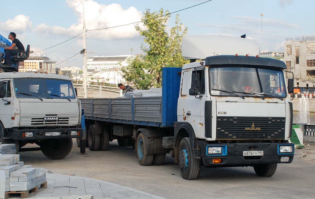 Московская область, № В 876 ТУ 190 — МАЗ-543203