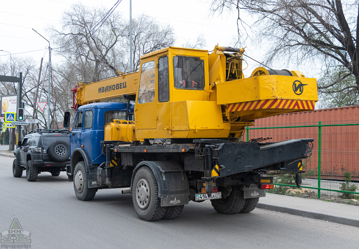 Алматинская область, № 414 XSA 05 — МАЗ-5334