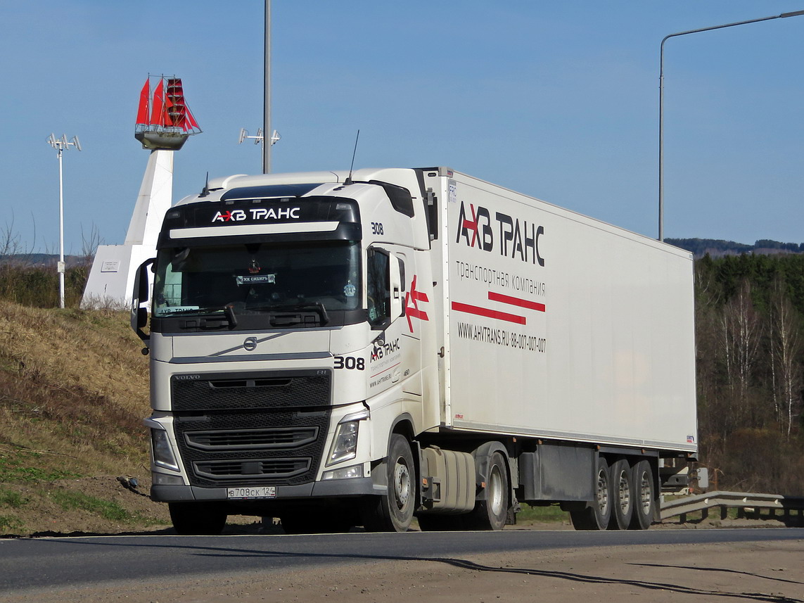 Красноярский край, № 308 — Volvo ('2012) FH.460 [X9P]