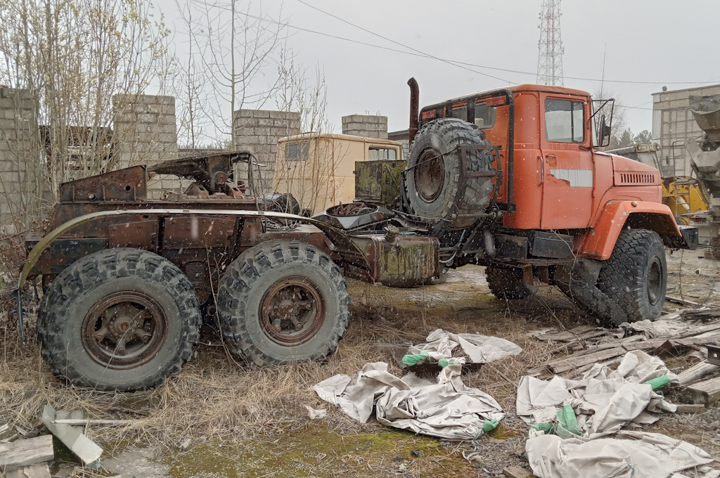 Свердловская область, № Е 071 СЕ 66 — КрАЗ-260