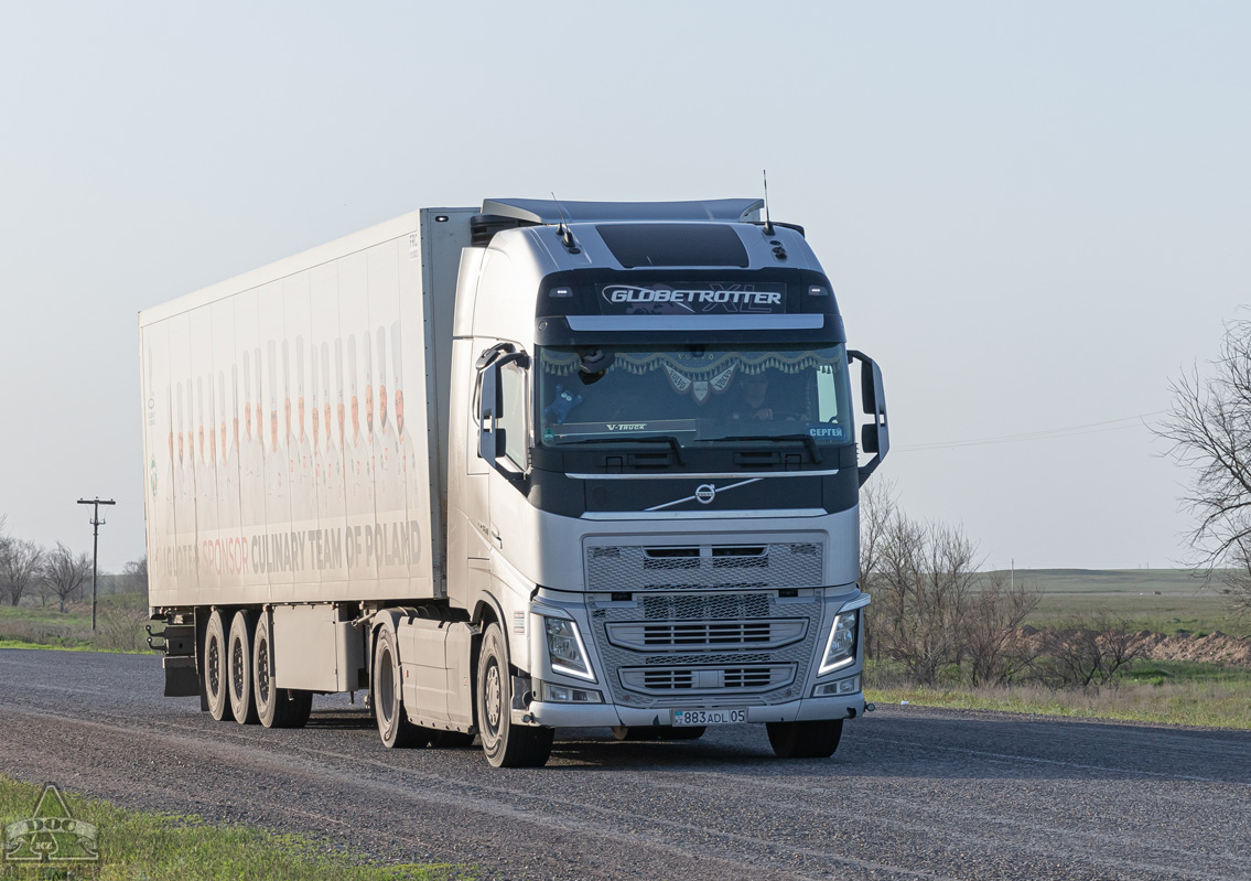 Алматинская область, № 883 ADL 05 — Volvo ('2012) FH.460