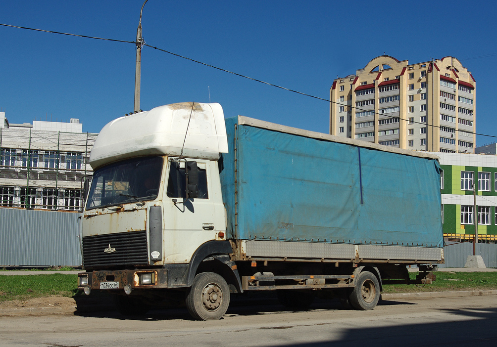 Тверская область, № Т 034 СС 69 — МАЗ-437040