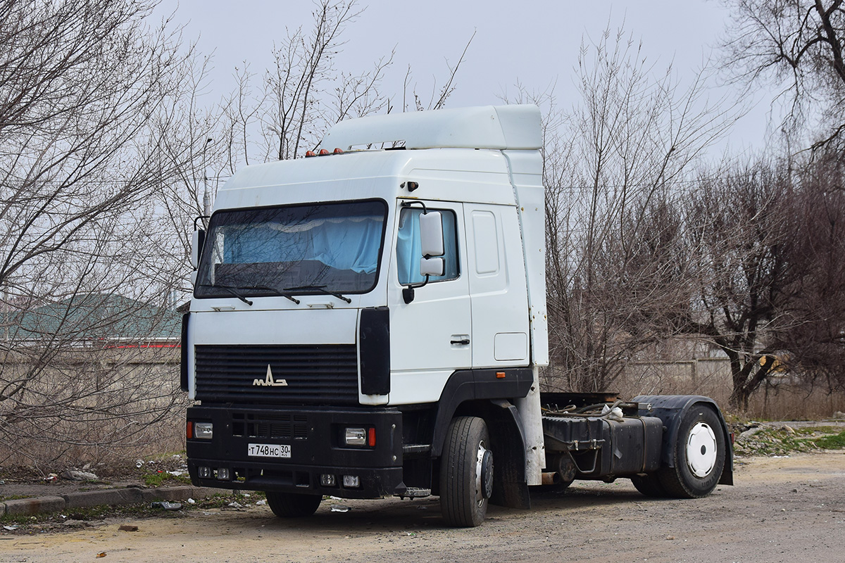 Астраханская область, № Т 748 НС 30 — МАЗ-544008
