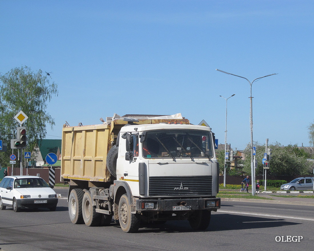 Витебская область, № 3864 — МАЗ-551605