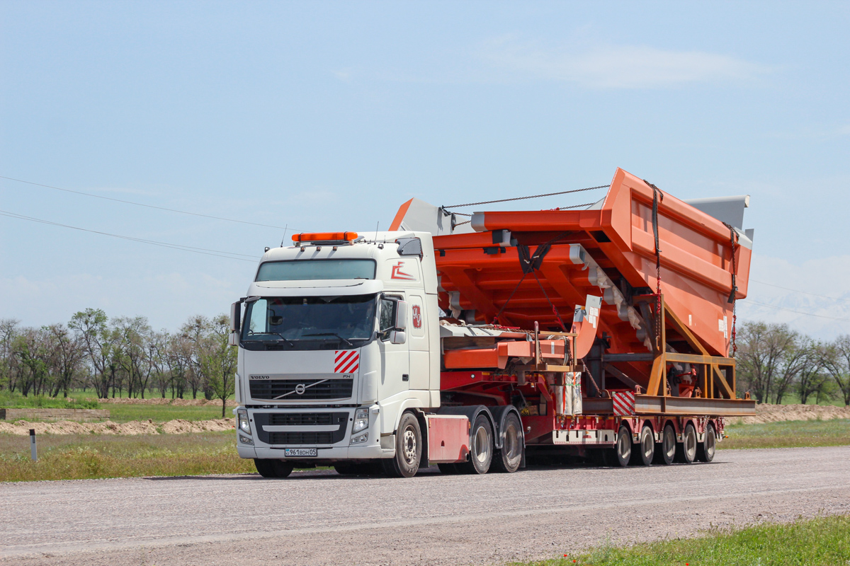 Алматинская область, № 961 BDH 05 — Volvo ('2008) FH.520