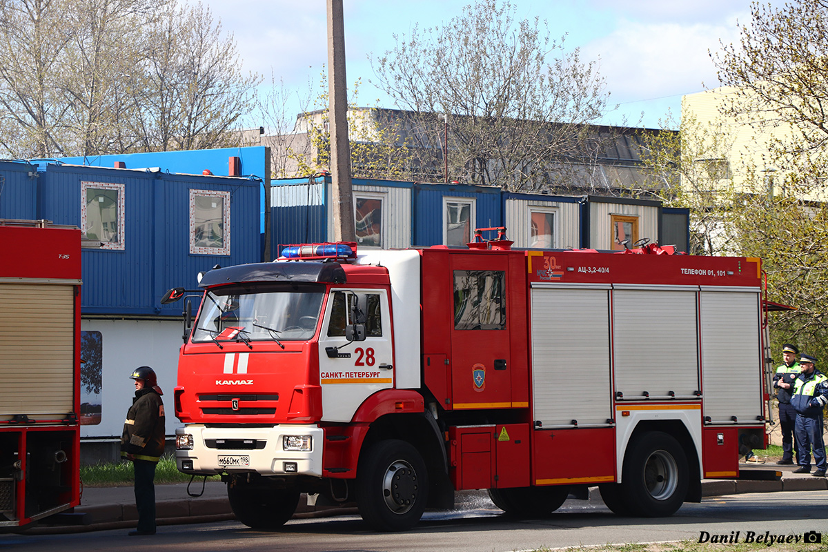 Санкт-Петербург, № М 660 МК 198 — КамАЗ-43265-D5(66)