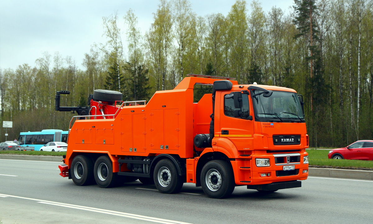 Санкт-Петербург, № В 111 НУ 178 — КамАЗ-65801-T5(68)