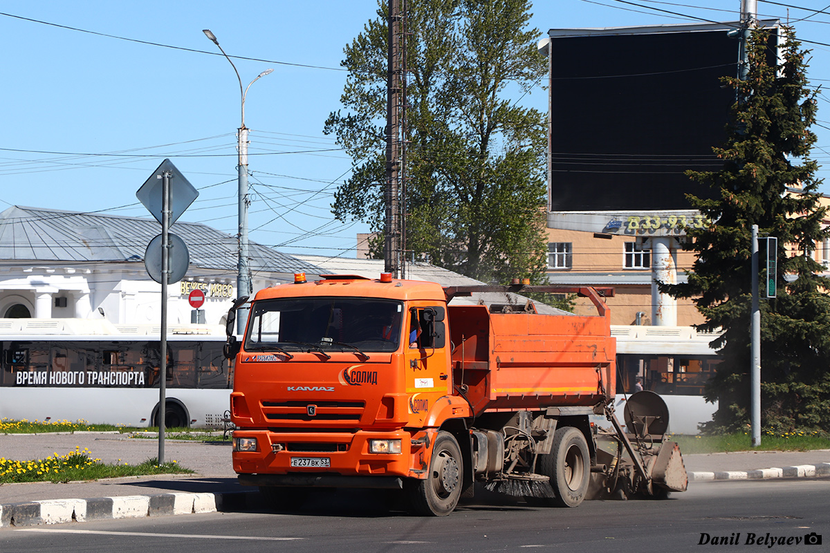Новгородская область, № Е 237 ВК 53 — КамАЗ-43255-R4(28)
