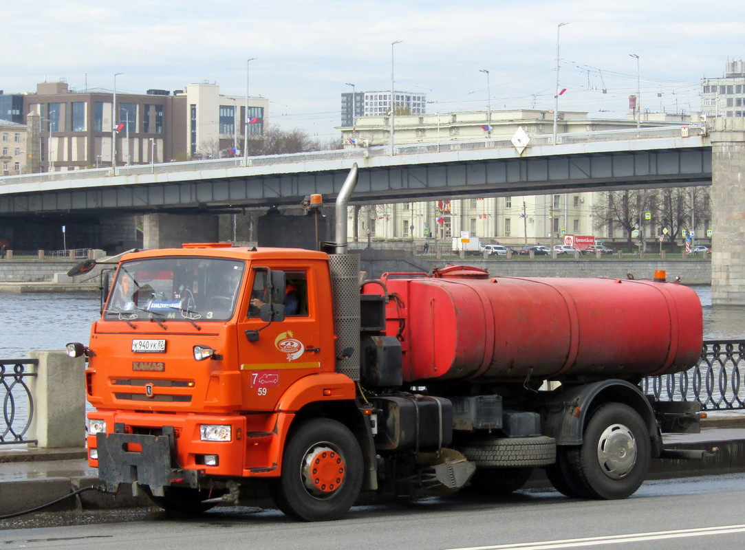 Санкт-Петербург, № К 940 УК 82 — КамАЗ-53605-L4(19)