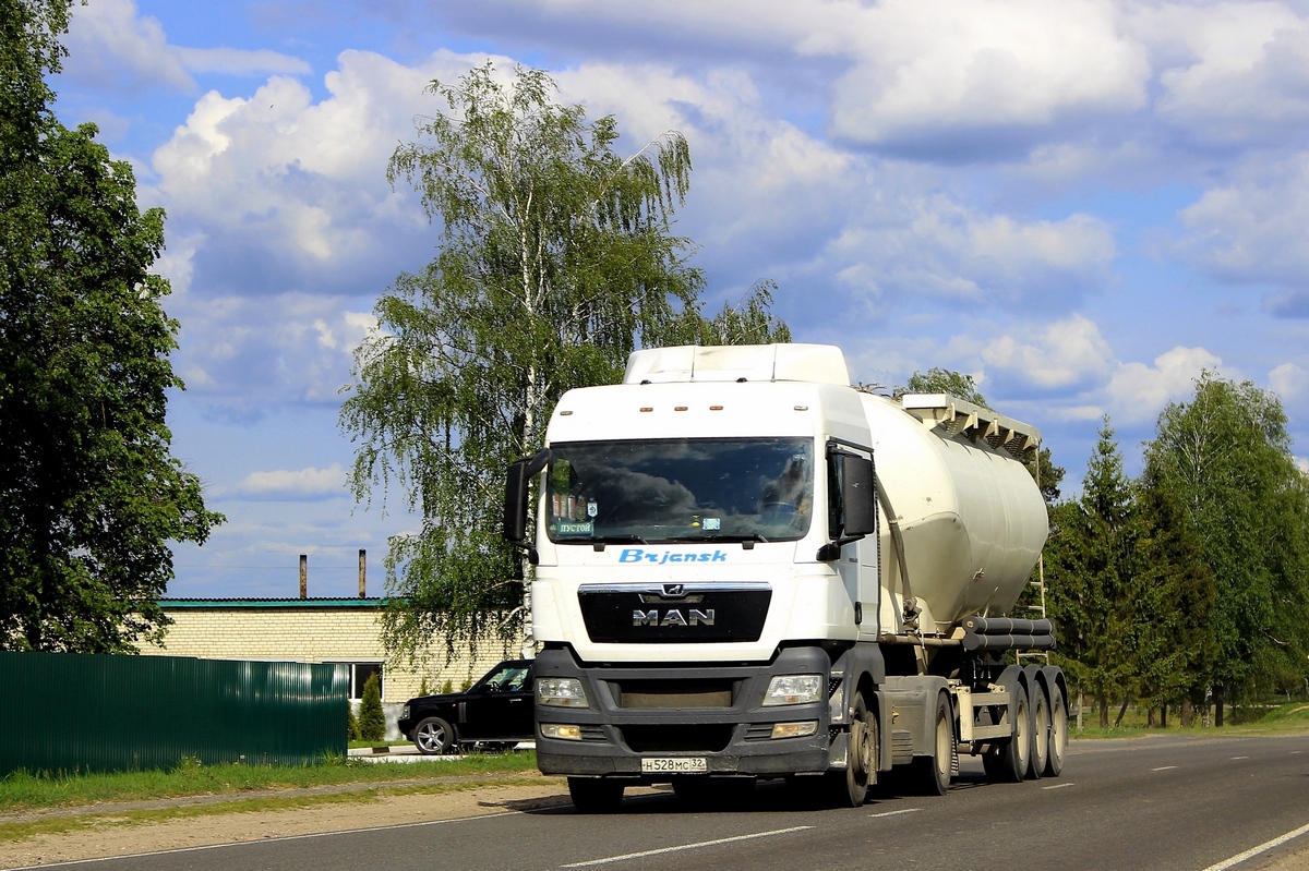 Брянская область, № Н 528 МС 32 — MAN TGX ('2007) 18.440