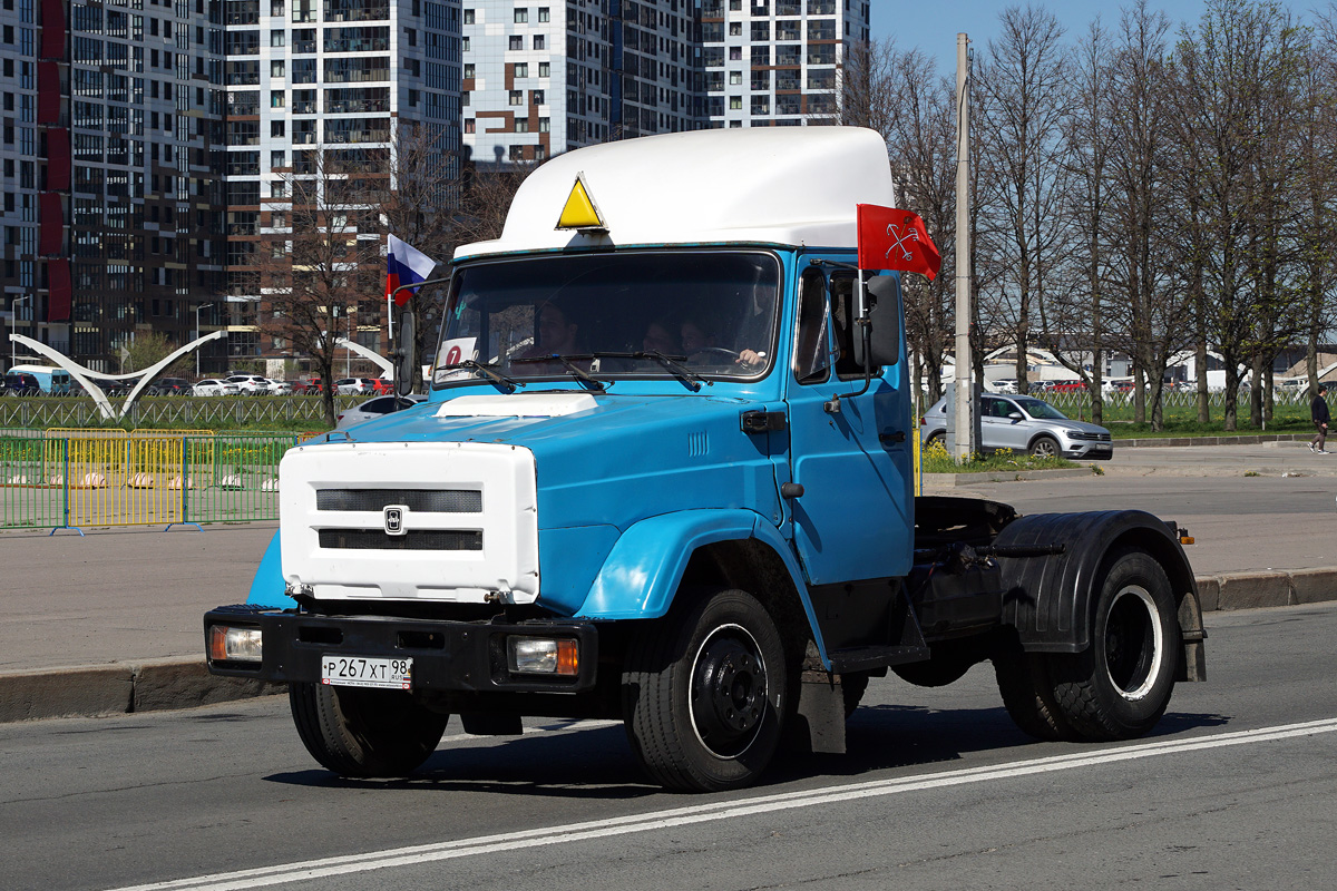 Санкт-Петербург, № Р 267 ХТ 98 — ЗИЛ-442160; Санкт-Петербург — Международный транспортный фестиваль "SPbTransportFest" (2019-... гг)