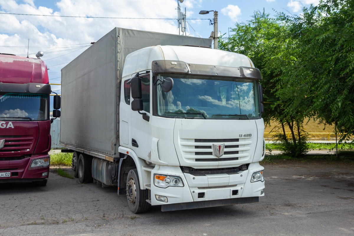 Алматы, № (KZ02) Б/Н 0037 — C&C (общая модель); Алматы — Автомобили без номеров