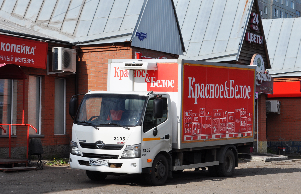 Омская область, № 3105 — Hino 300