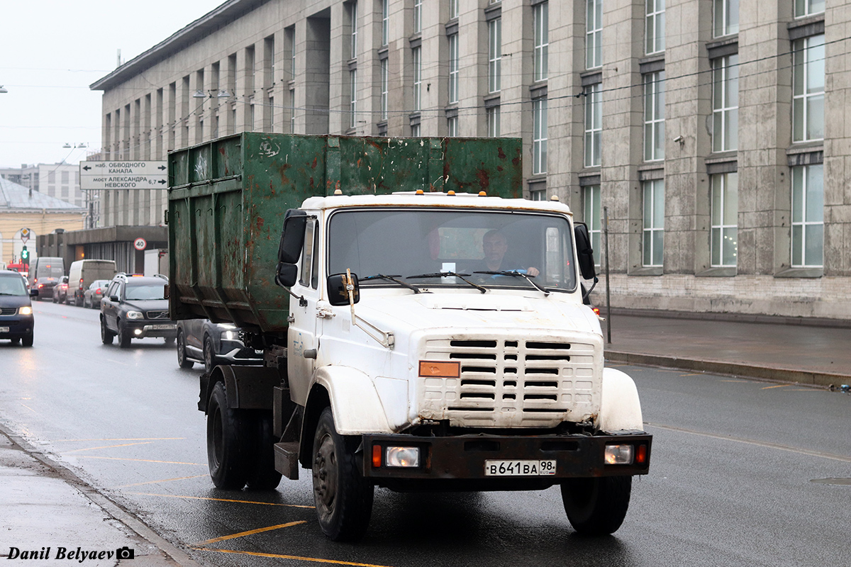 Санкт-Петербург, № 584 — ЗИЛ-433362