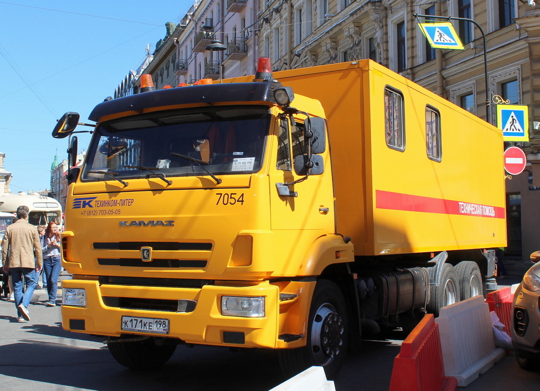 Санкт-Петербург, № 7054 — КамАЗ-65115-A5(48); Санкт-Петербург — Международный транспортный фестиваль "SPbTransportFest" (2019-... гг)