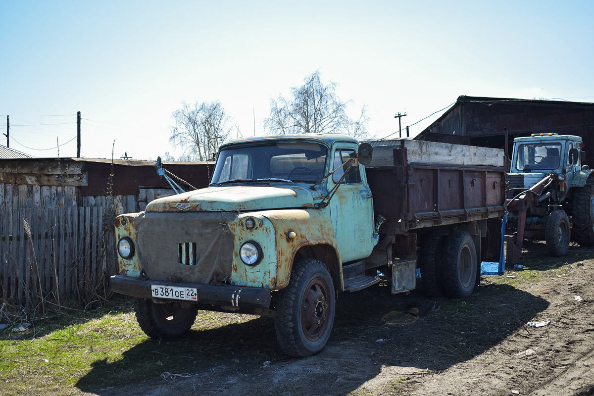 Алтайский край, № В 381 ОЕ 22 — ГАЗ-53-02