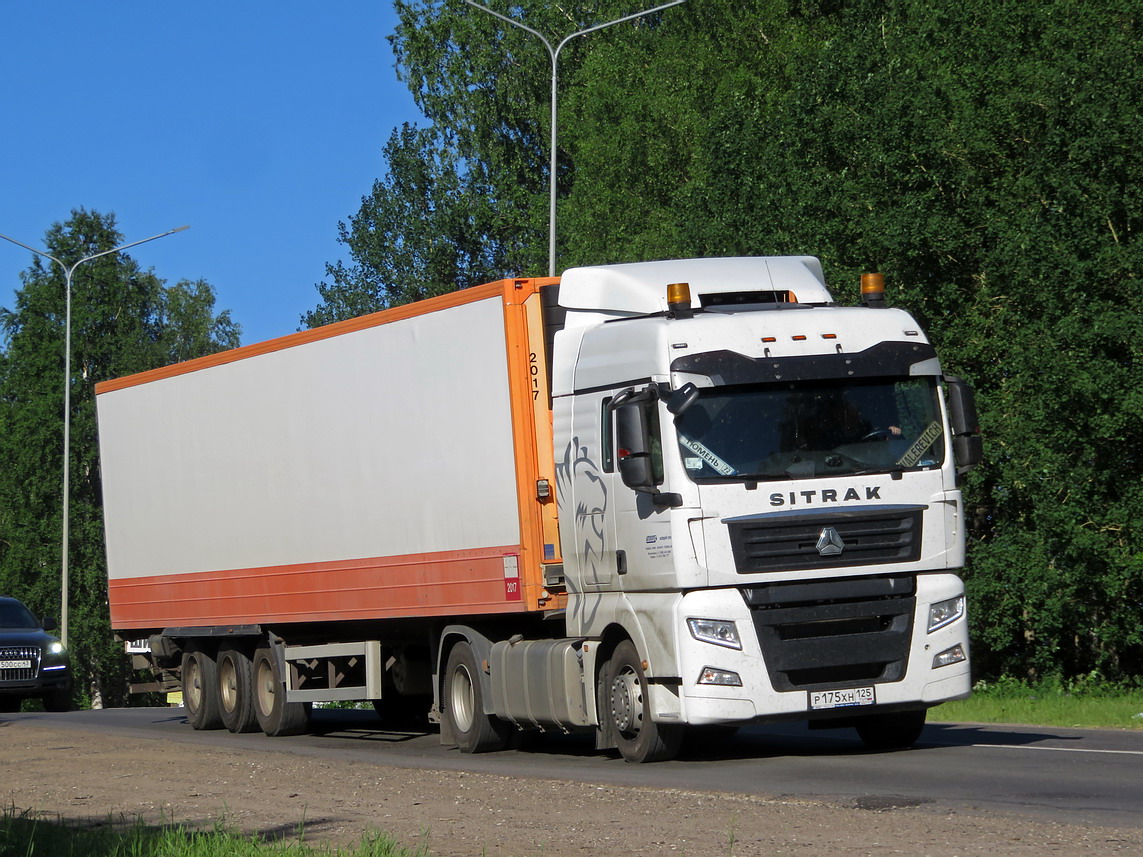 Приморский край, № Р 175 ХН 125 — Sitrak C7H ZZ4186