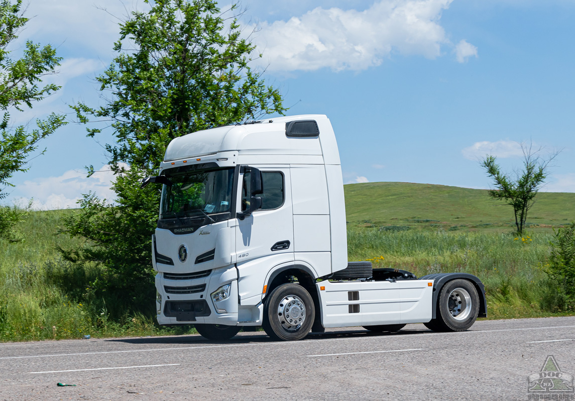 Китай, № 鄂S Q1066 — Shaanxi Shacman X6000 SX4188