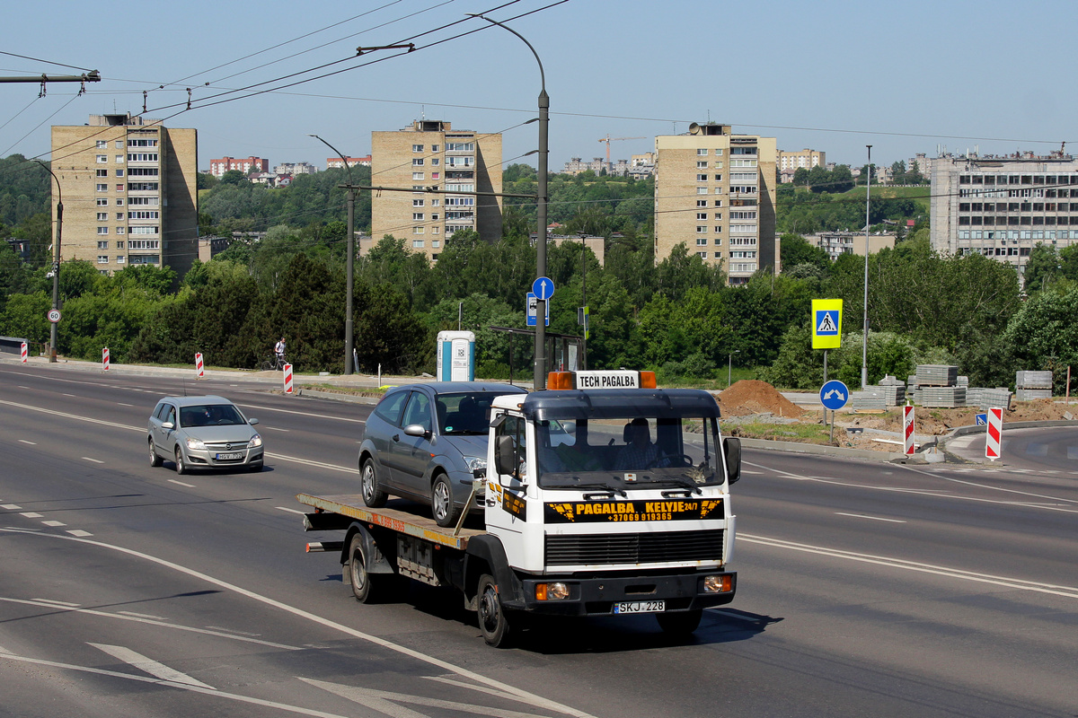 Литва, № SKJ 228 — Mercedes-Benz LK (общая модель)